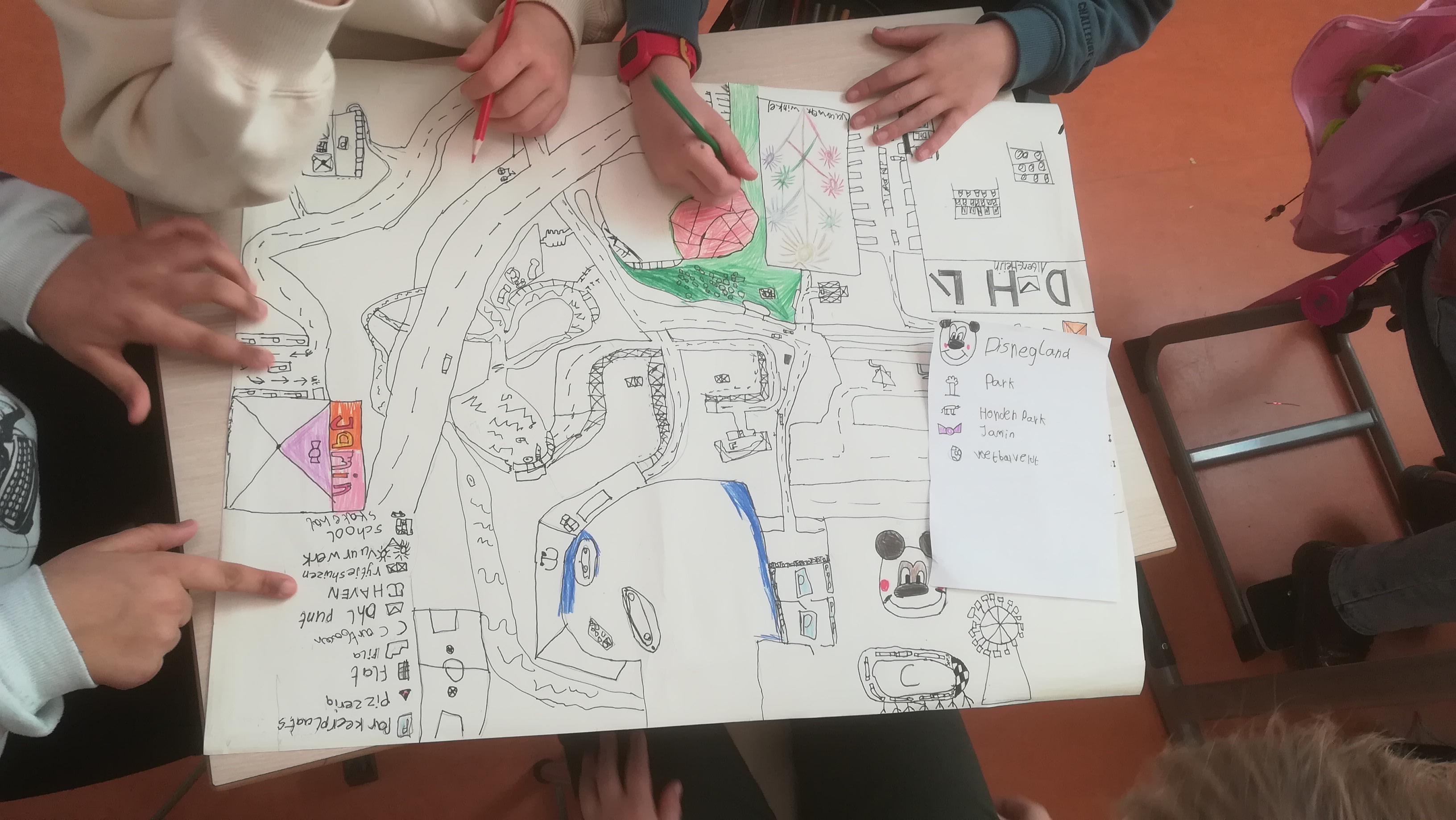 Thema Amsterdam 🌃✍🏻