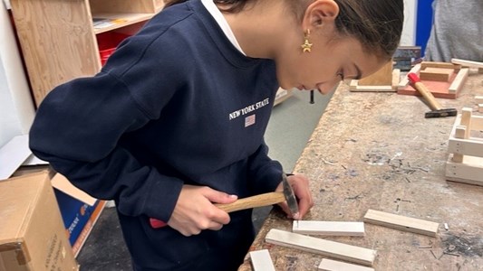 De groepen 8 maken kennis met de techniek opleidingen. ๐จ๐งฑ๐