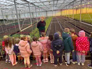 ea724b17-5eb0-44a9-9db4-4a7ba7f066bc