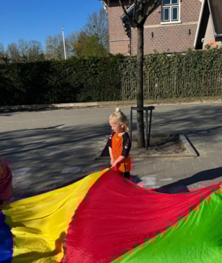 266f58fc-73df-48ff-9253-ae412b640b73