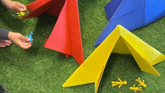 Deze week zijn de peters gestart met nieuwe thema op avontuur! ⛺️🏜️⛱️